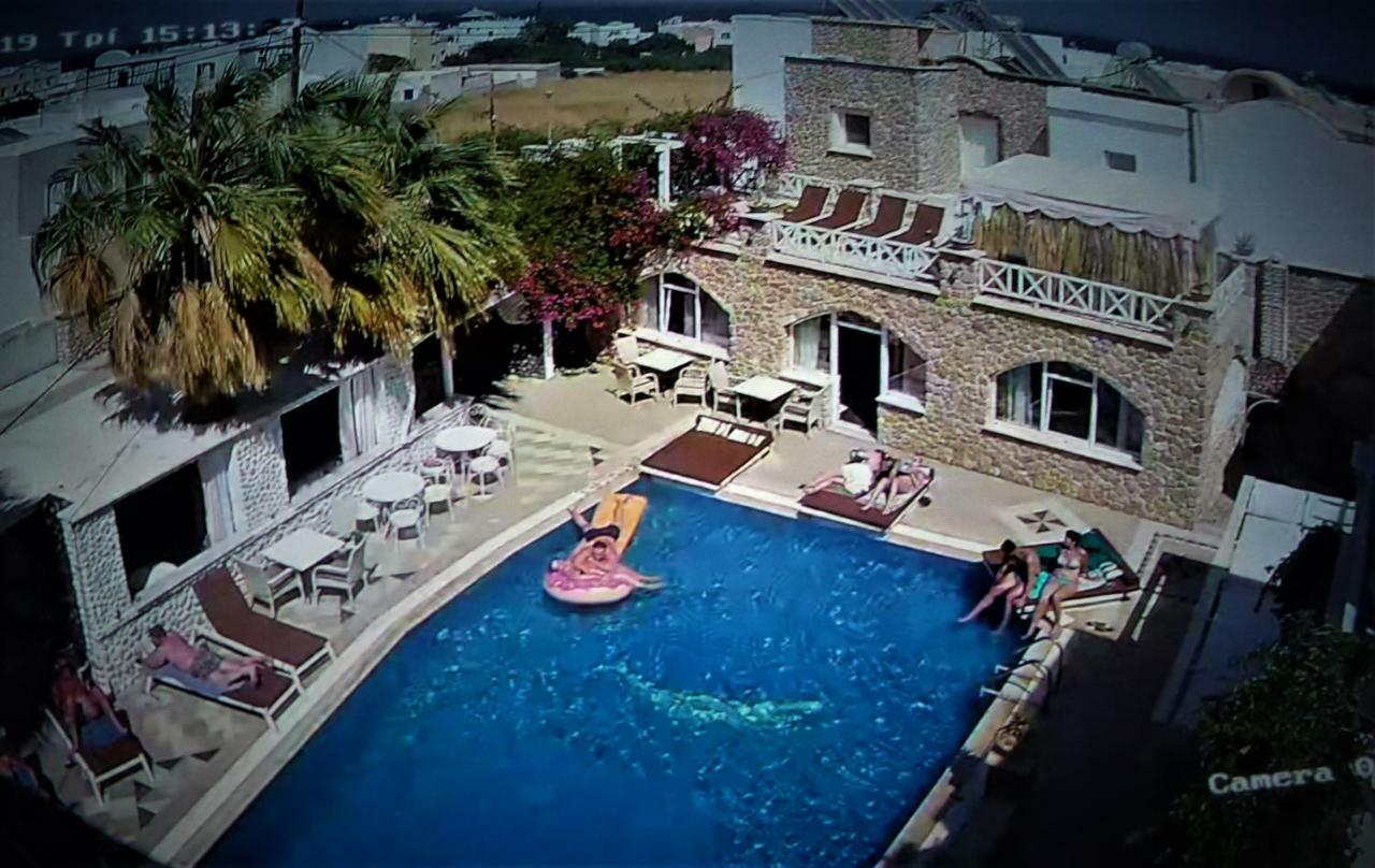 Bougainvillea Suites Kamári Esterno foto